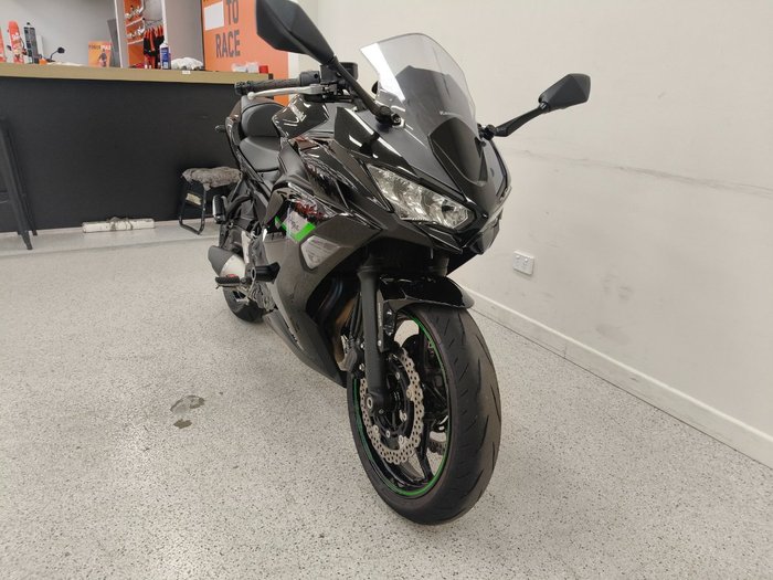 2025 Kawasaki NINJA 650L Black