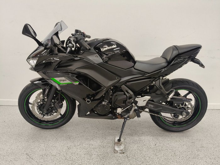 2025 Kawasaki NINJA 650L Black