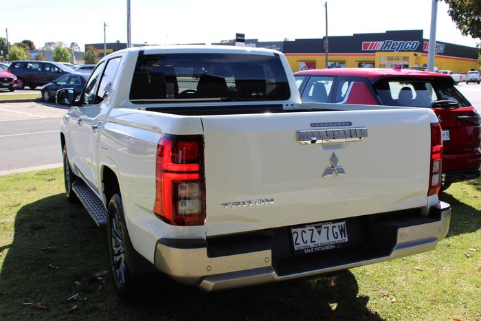 2025 Mitsubishi Triton GLS