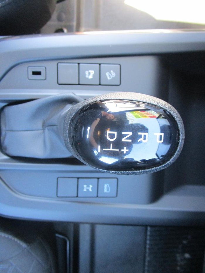 2025 Isuzu D-MAX X-RIDER