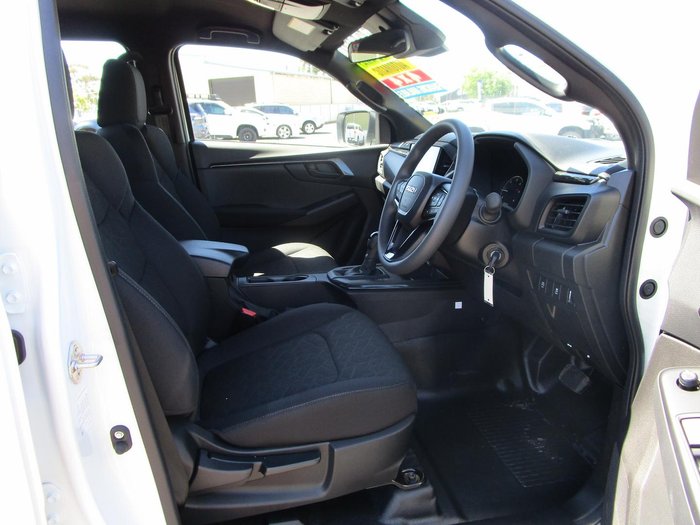 2025 Isuzu D-MAX X-RIDER