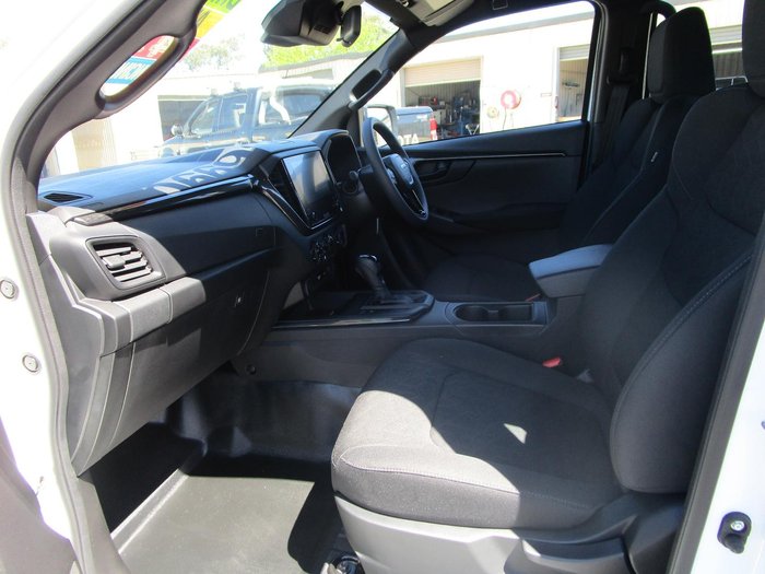 2025 Isuzu D-MAX X-RIDER