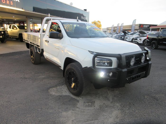 2025 Mitsubishi Triton GLX