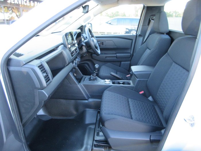 2025 Mitsubishi Triton GLX