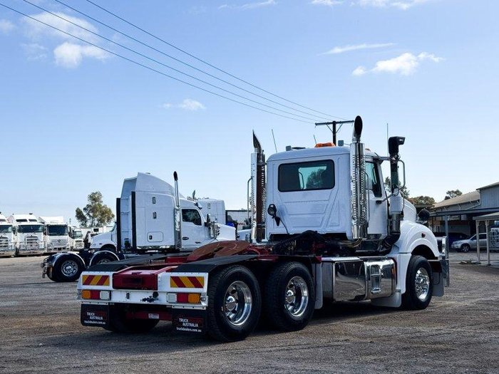 2017 Mack Superliner 6X4 Day Cab Prime Mover