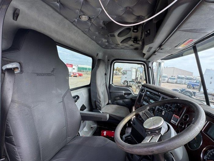 2017 Mack Superliner 6X4 Day Cab Prime Mover