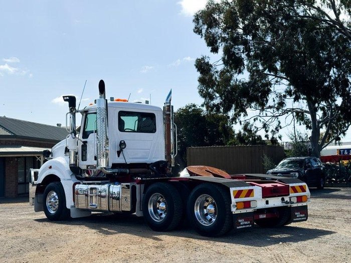 2017 Mack Superliner 6X4 Day Cab Prime Mover