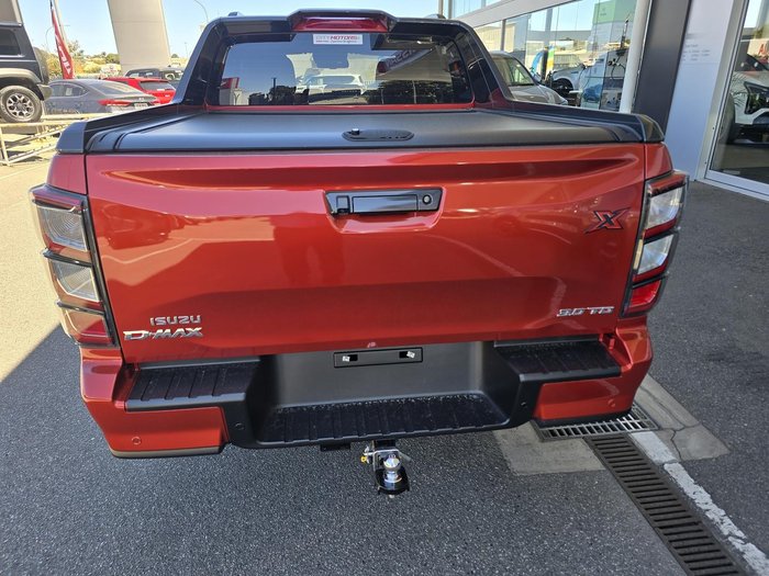 2025 Isuzu D-MAX X-TERRAIN