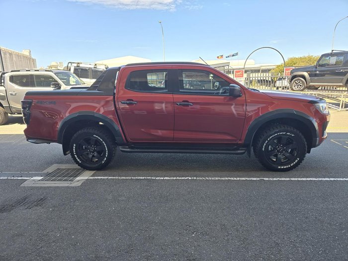 2025 Isuzu D-MAX X-TERRAIN