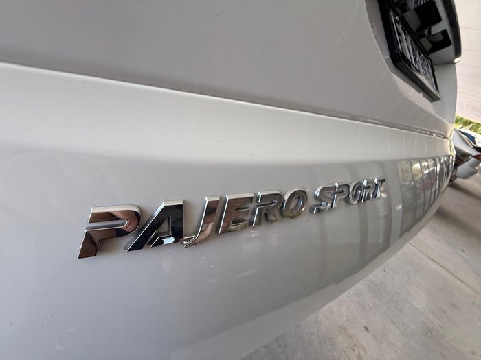 2022 Mitsubishi Pajero Sport Exceed