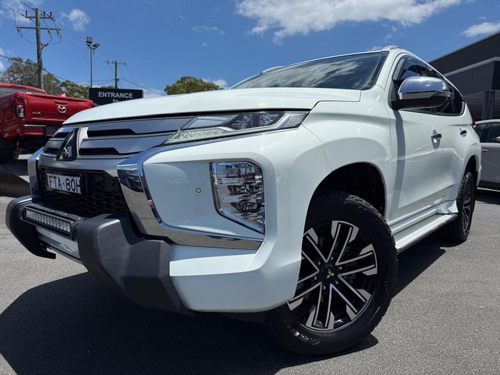 2022 Mitsubishi Pajero Sport Exceed