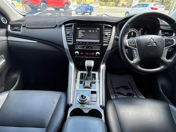 2022 Mitsubishi Pajero Sport Exceed