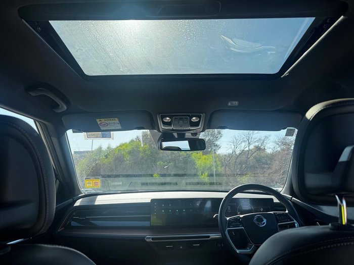 2024 KGM SsangYong Torres Ultimate