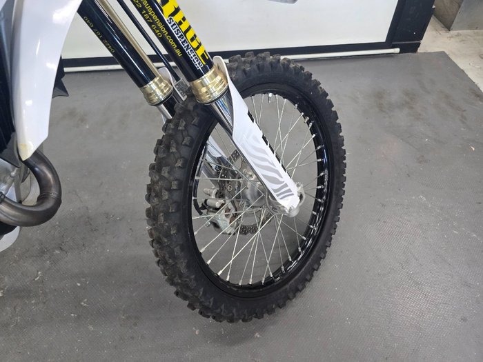 2024 Kawasaki KX450 White