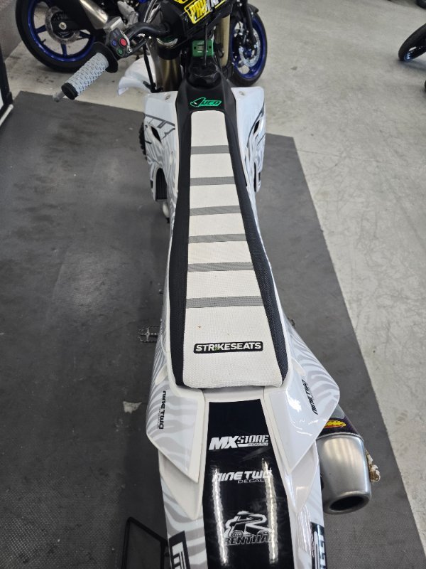 2024 Kawasaki KX450 White