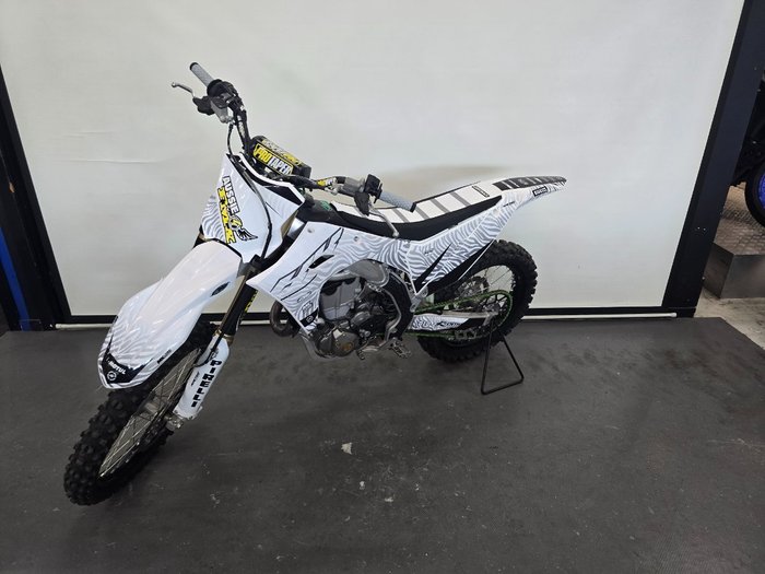 2024 Kawasaki KX450 White
