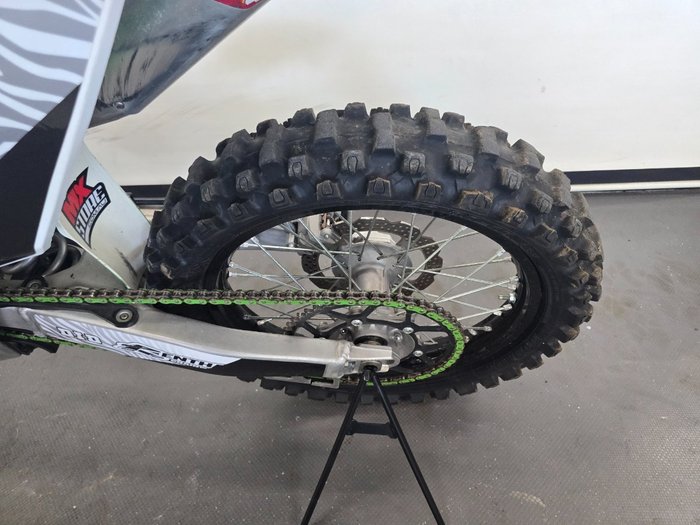 2024 Kawasaki KX450 White