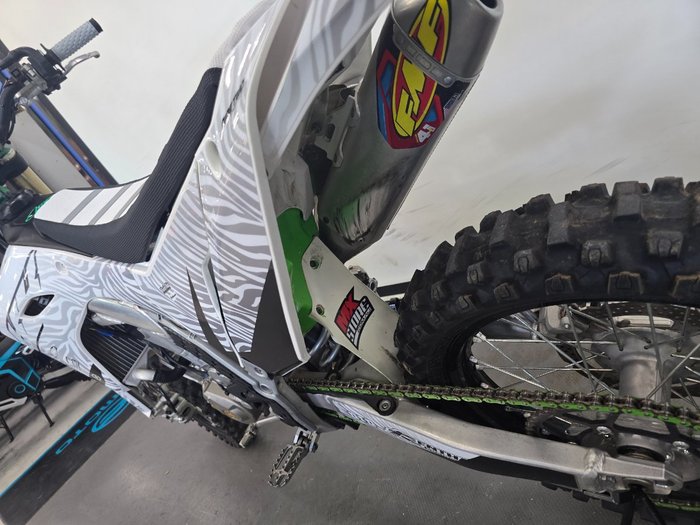 2024 Kawasaki KX450 White