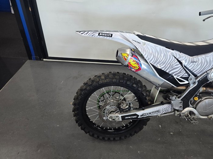 2024 Kawasaki KX450 White