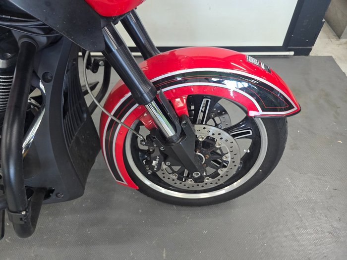 2014 VICTORY CROSS COUNTRY Red