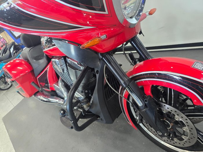2014 VICTORY CROSS COUNTRY Red
