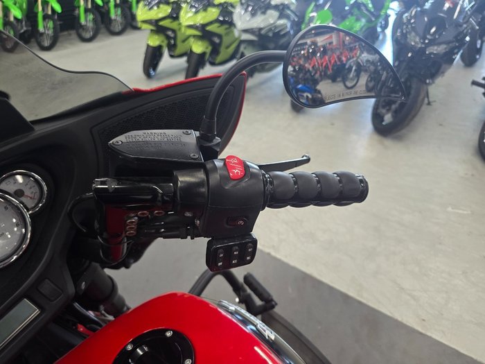2014 VICTORY CROSS COUNTRY Red