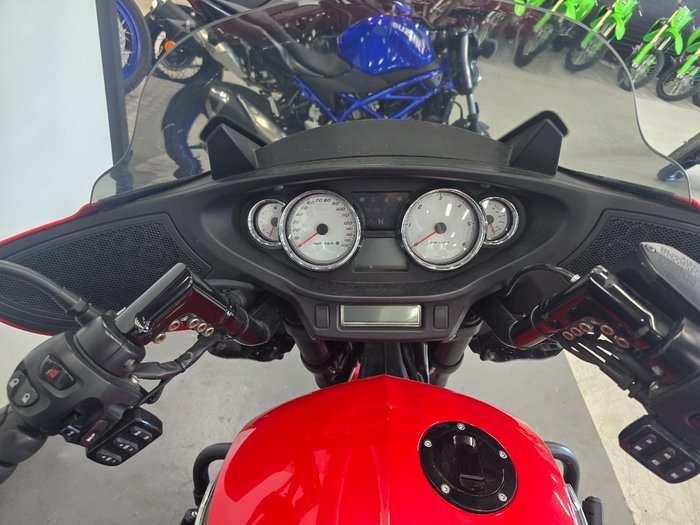 2014 VICTORY CROSS COUNTRY Red