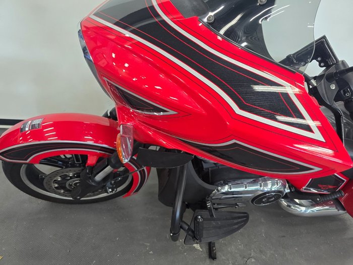 2014 VICTORY CROSS COUNTRY Red