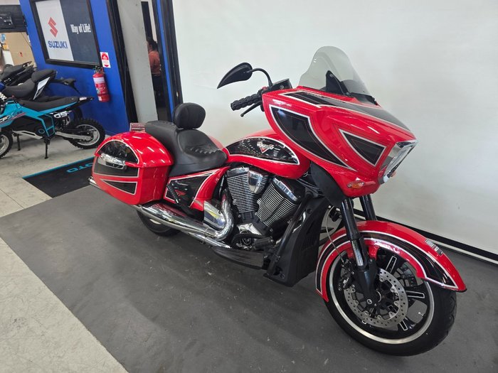 2014 VICTORY CROSS COUNTRY Red