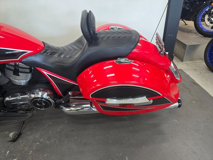 2014 VICTORY CROSS COUNTRY Red