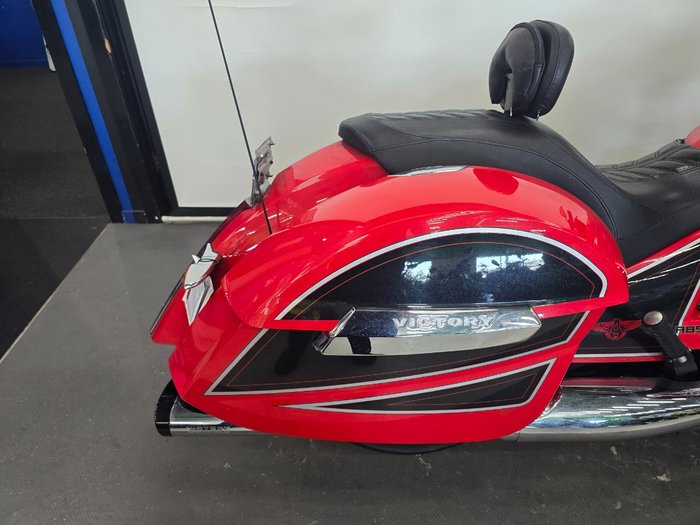 2014 VICTORY CROSS COUNTRY Red