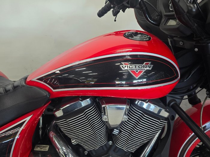2014 VICTORY CROSS COUNTRY Red