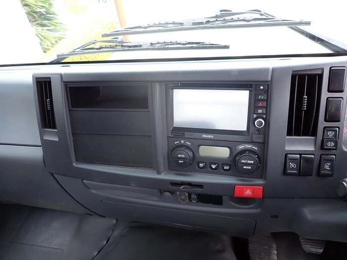 2018 ISUZU FSR 140-260 WHITE