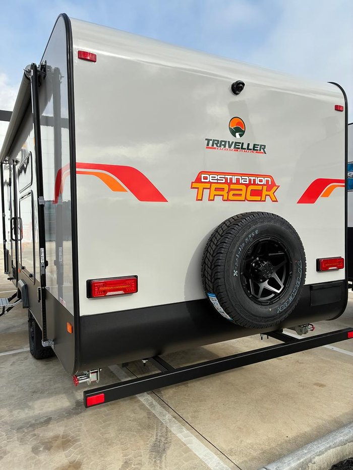 2025 Traveller Destination Track 17