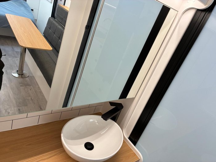 2025 Traveller Destination Track 17