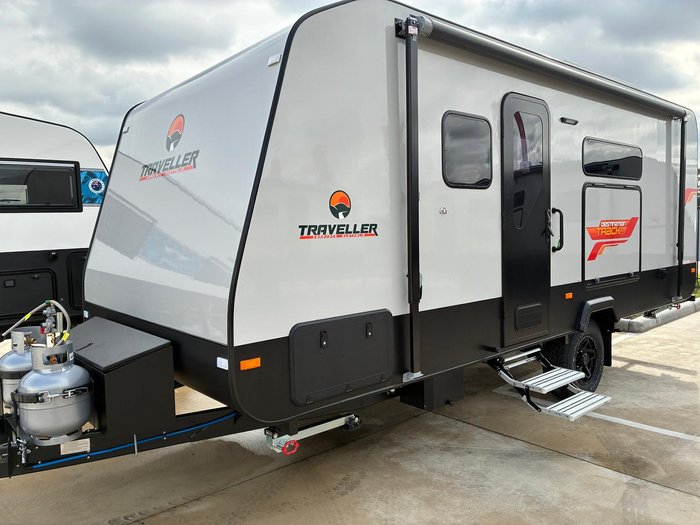 2025 Traveller Destination Track 17