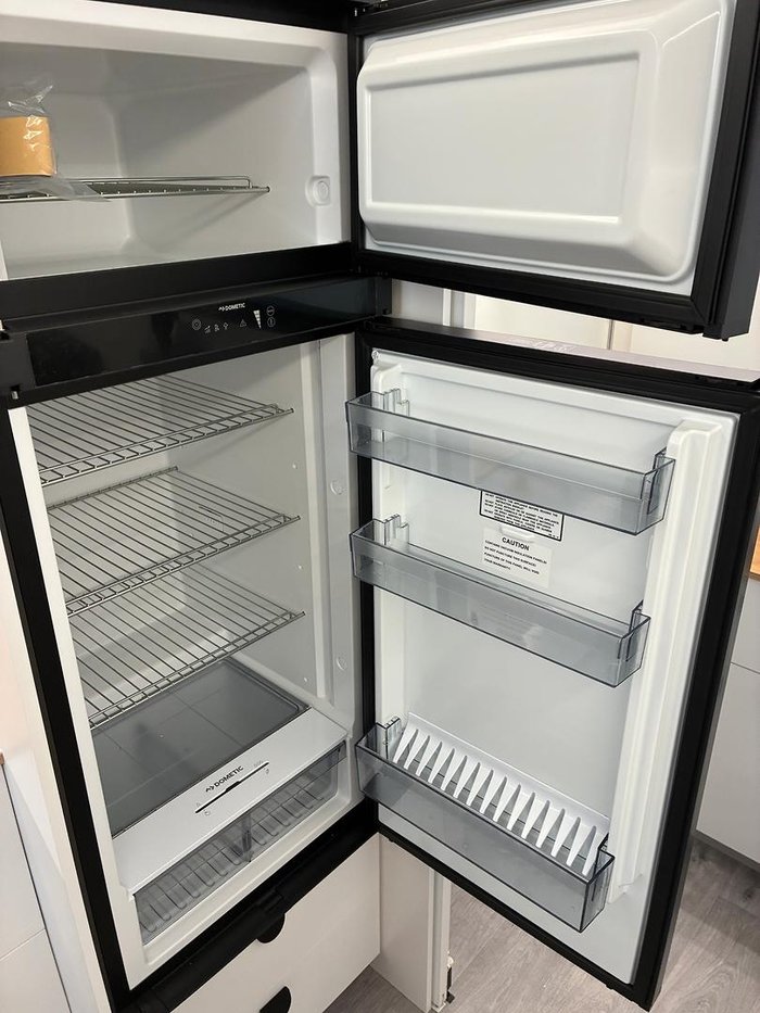 2025 Traveller Destination Track 17