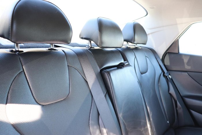 2024 Hyundai i30 Elite Hybrid