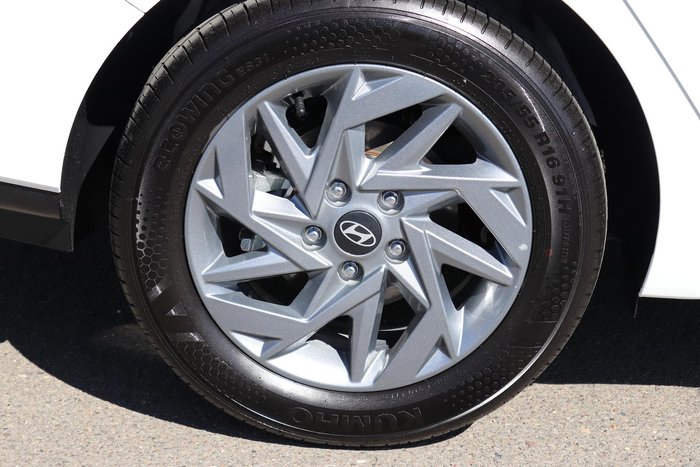 2024 Hyundai i30 Elite Hybrid