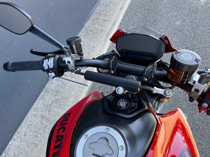 2024 Ducati Monster SP Monster Red