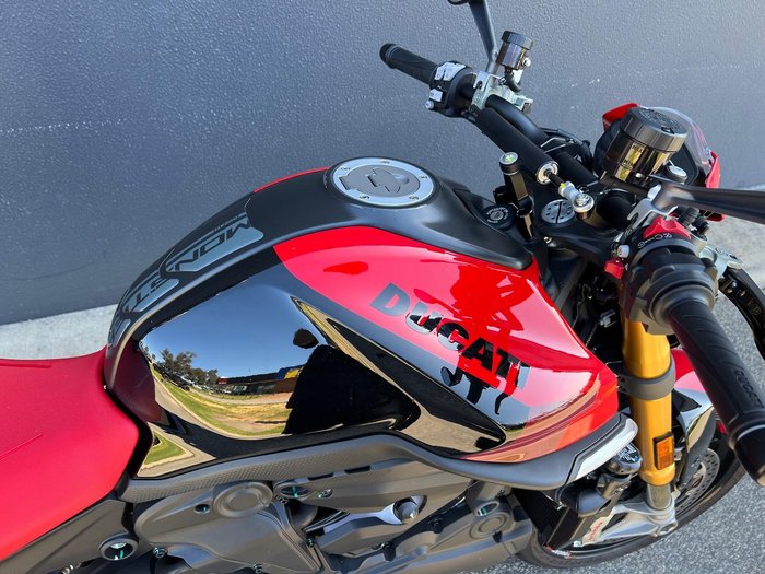 2024 Ducati Monster SP Monster Red