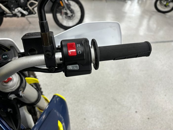 2023 HUSQVARNA 701 ENDURO White