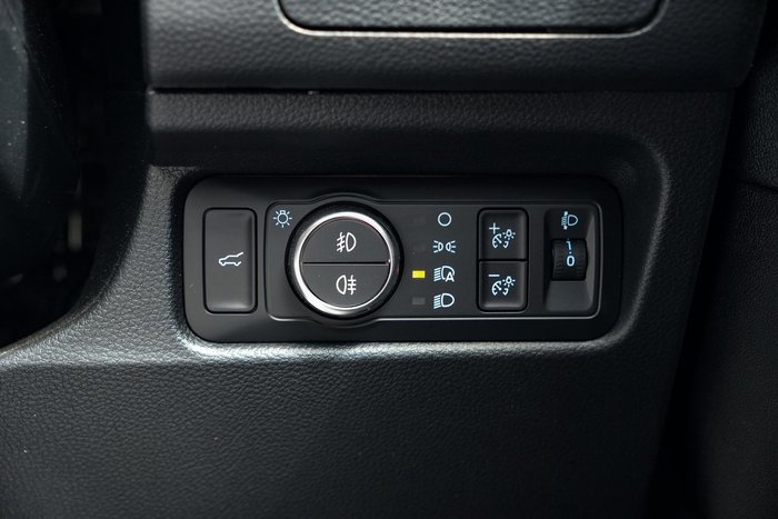 2025 Ford Everest Trend MY25.25 4X4 Dual Range Arctic White