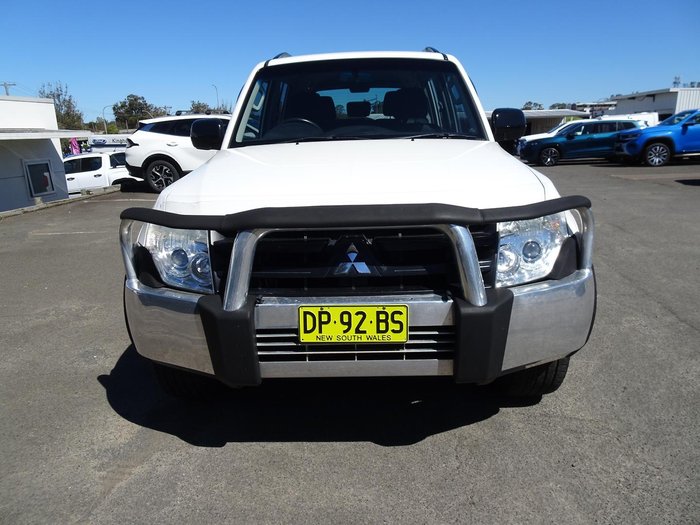 2011 Mitsubishi Pajero GLX NW MY12 4X4 White