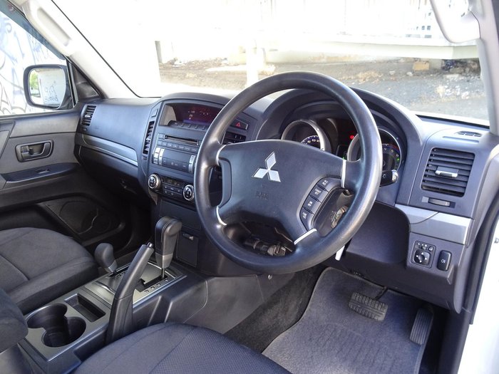 2011 Mitsubishi Pajero GLX NW MY12 4X4 White
