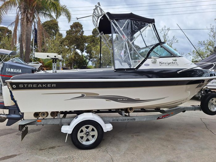 2010 Streaker 5250 Navigator