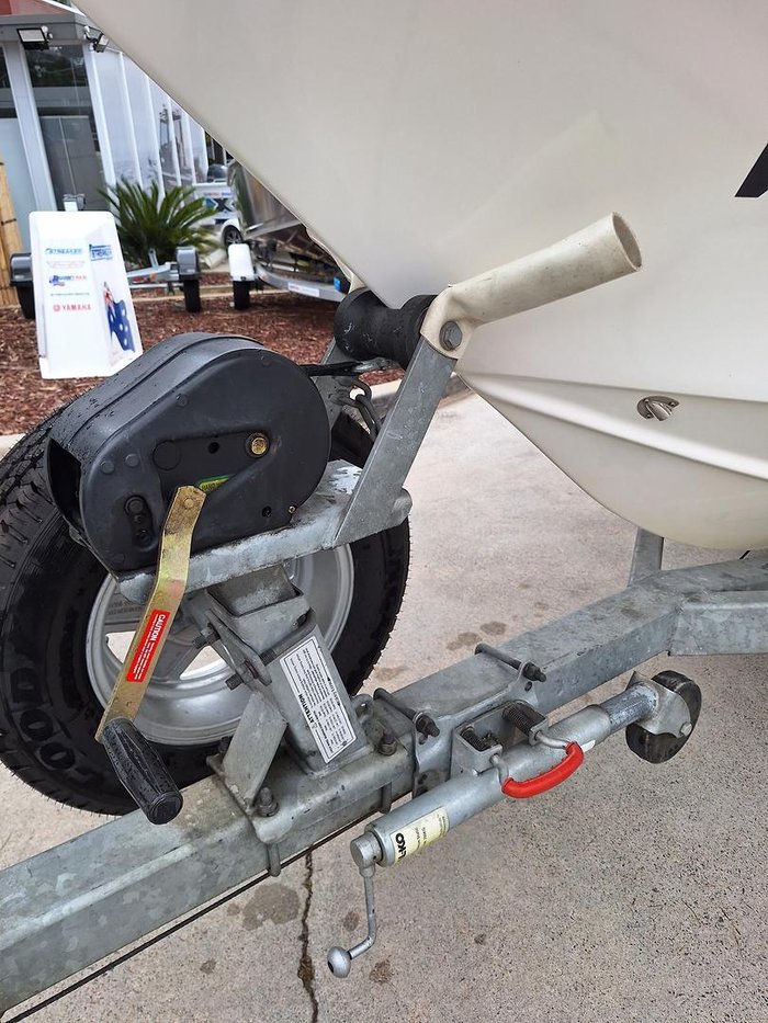 2010 Streaker 5250 Navigator