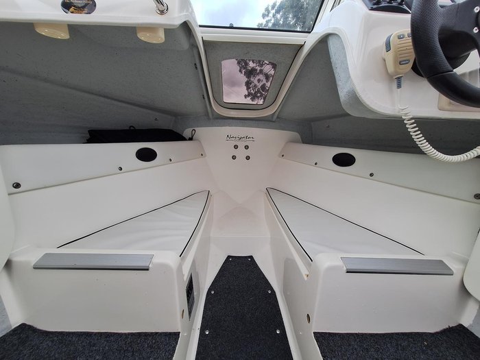2010 Streaker 5250 Navigator