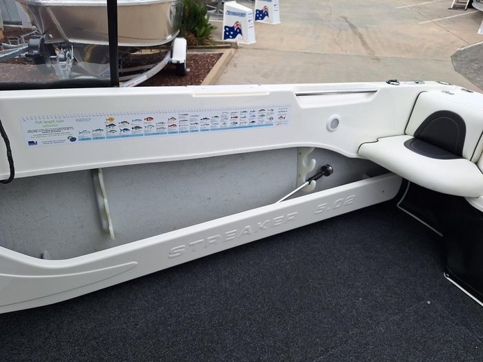 2010 Streaker 5250 Navigator