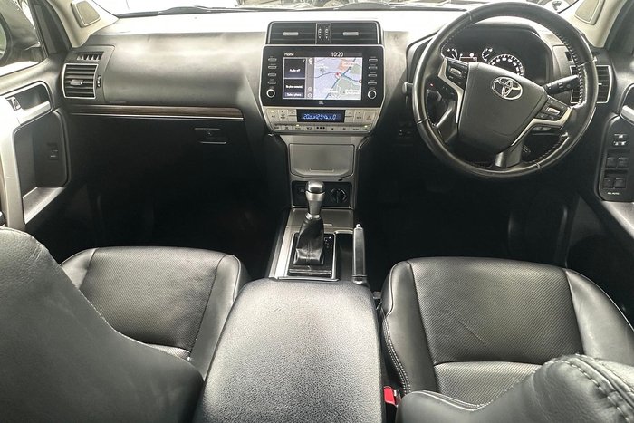 2021 Toyota Landcruiser Prado VX